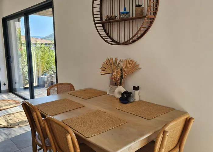 Casa Corsu Avec Piscine Villa Figari (Corsica)