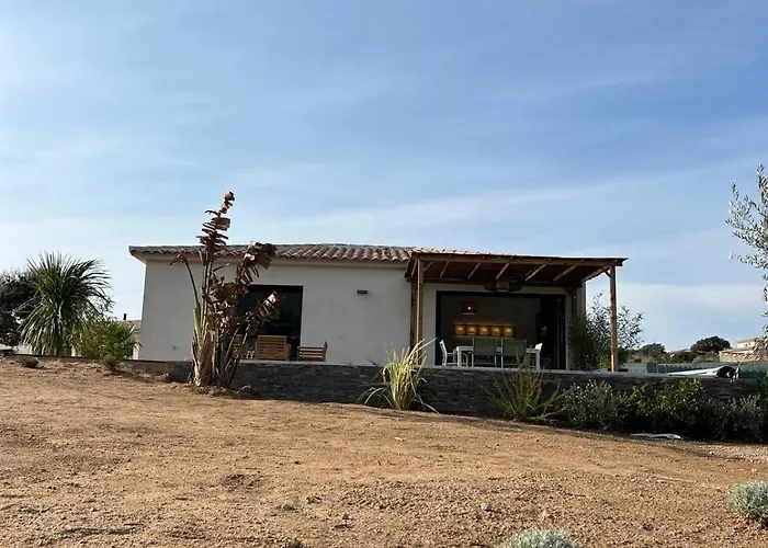 Casa Corsu Avec Piscine Figari (Corsica)